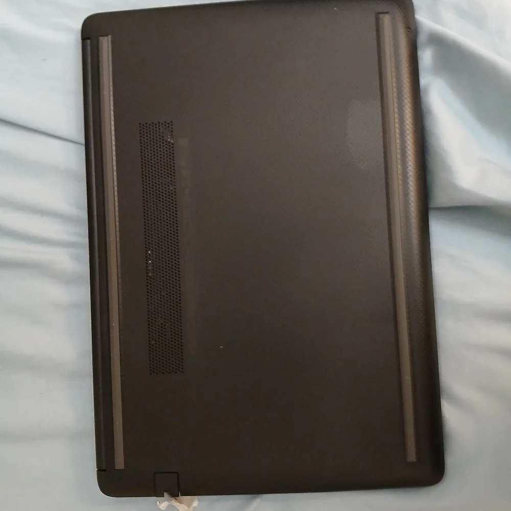 Hp 14 in laptop. 3LAG6885 64-bit operating system. 2 30 4.00gb like new.